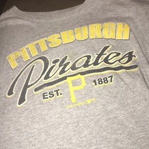pirates tee